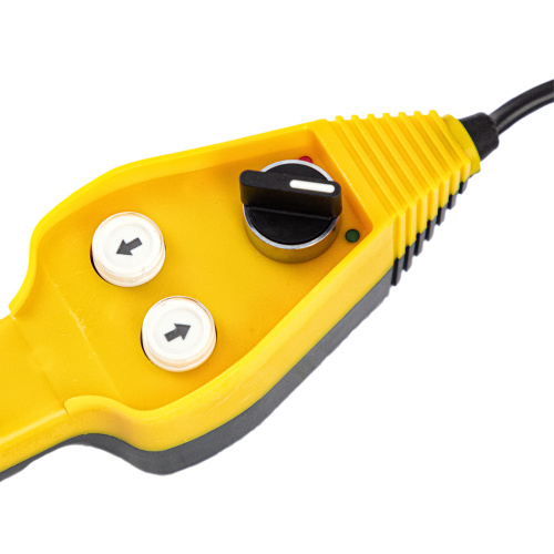 Лебедка автомобильная электрическая LB-2000, 2.2 т, 3.2 кВт, 12 В Denzel по ценам производителя в Москве с доставкой по всей России