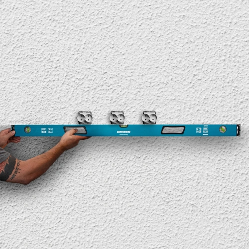 Уровень алюминиевый, 1200 мм, усиленный с ударопрочными заглушками, рукоятки, 3 глазка Gross по ценам производителя в Москве с доставкой по всей России