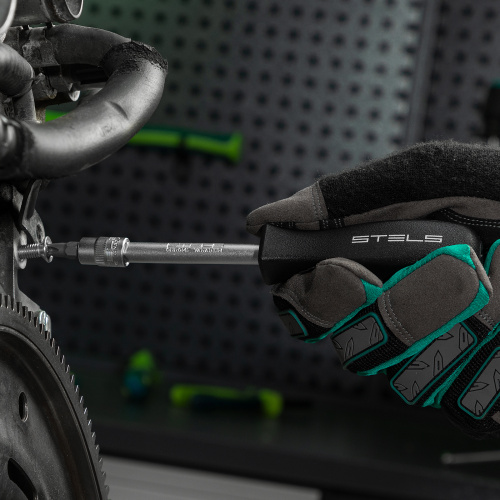 Набор инструментов 1/2", 1/4", CrV, 12 гранные головки, пластиковый кейс, 82 предмета Stels по ценам производителя в Москве с доставкой по всей России