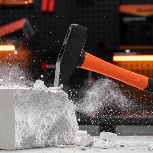 Молоток слесарный, 800 г, фибергласовая обрезиненная рукоятка Sparta по ценам производителя в Москве с доставкой по всей России