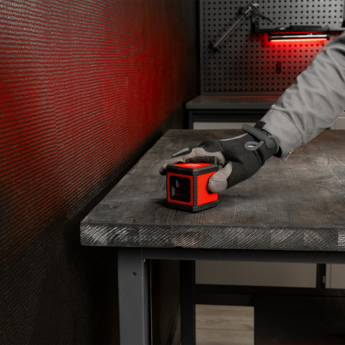 Лазерный уровень XQB RED Basic SET, 10 м, красный луч, батарейки, резьба 1/4" MTX по ценам производителя в Москве с доставкой по всей России