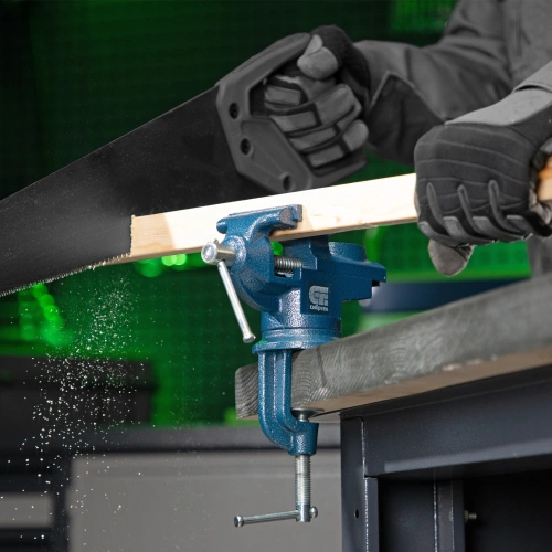 Тиски слесарные, настольные, поворотные, ширина рабочих губок 65 мм, наковальня Сибртех по ценам производителя в Москве с доставкой по всей России