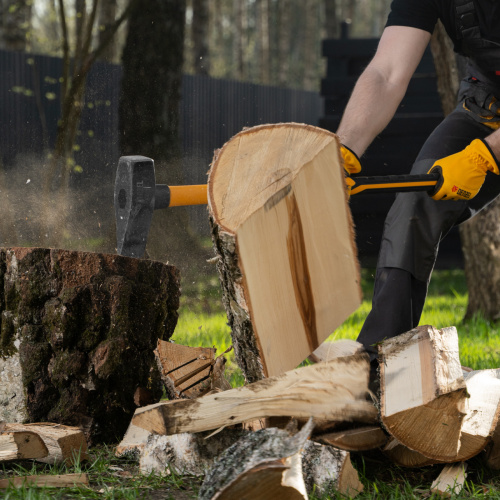 Колун-кувалда 4000 г, кованая, фибергласовая  рукоятка c TPR покрытием, 880 мм Denzel по ценам производителя в Москве с доставкой по всей России