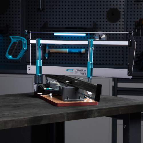 Стусло прецизионное, двухплоскостное, пила 600 мм, две прижимные струбцины, ограничительный упор Gross по ценам производителя в Москве с доставкой по всей России