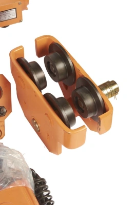 Таль передвижная с уменьшенной строительной высотой  5т  6м 380В электрическая цепная TOR HHBDSL-02 купить в Москве с доставкой по всей России | ProtosMarket.ru