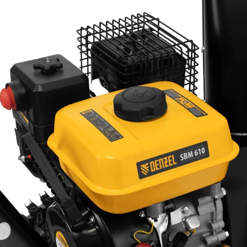 Бензиновая снегоуборочная машина SBM 610, 212 cc, ручной старт, фара Denzel по ценам производителя в Москве с доставкой по всей России