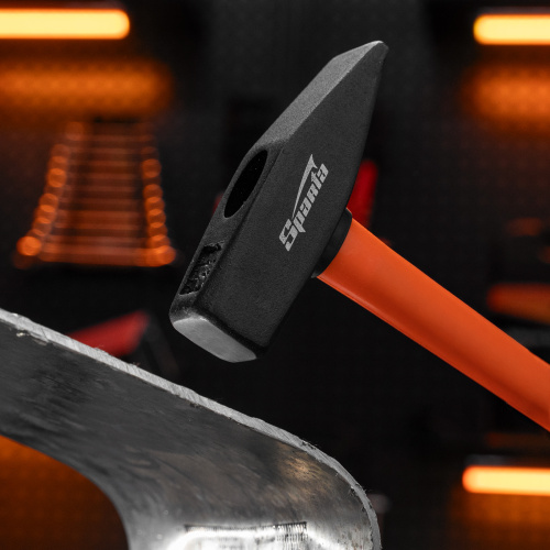 Молоток слесарный, 700 г, фибергласовая обрезиненная рукоятка Sparta по ценам производителя в Москве с доставкой по всей России