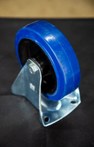 Колесо неповоротное резина FRCL 63 160 мм (N) по ценам производителя в Москве с доставкой по всей России