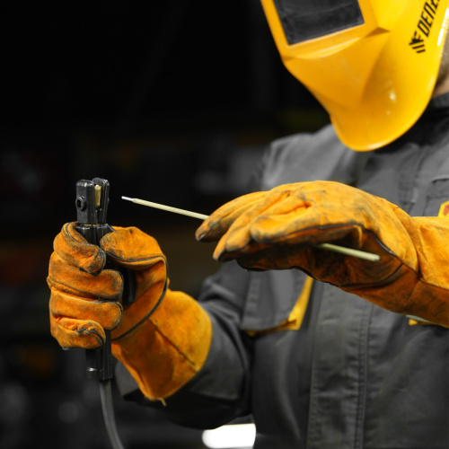 Электроды DER-46 Goldline, диам. 3 мм, 1 кг, рутил-целлюлозное покрытие Denzel по ценам производителя в Москве с доставкой по всей России