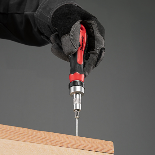 Отвертка реверсивная с набором бит и насадок торцевых, CrV, 1/4, 16 шт Matrix по ценам производителя в Москве с доставкой по всей России