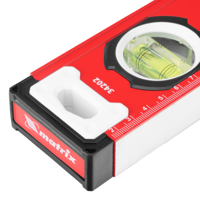 Уровень алюминиевый, фрезерованный, 3 глазка, рукоятки, 800 мм Matrix по ценам производителя в Москве с доставкой по всей России