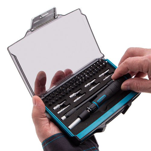 Отвертка с набором бит и торцевых головок для точных работ, гибкий привод, 48 шт, CrMo Gross по ценам производителя в Москве с доставкой по всей России