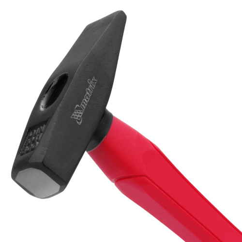 Молоток слесарный optimal, 300 г, фибергласовая обрезиненная рукоятка, квадратный боек Matrix по ценам производителя в Москве с доставкой по всей России