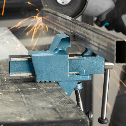 Тиски слесарные, 63 мм, крепление для стола, винтовой зажим (Глазов) по ценам производителя в Москве с доставкой по всей России