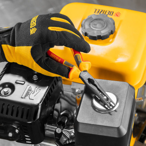 Длинногубцы прямые, диэлектрические рукоятки до 1000 В, трехкомпонентные рукоятки, 205мм Denzel по ценам производителя в Москве с доставкой по всей России