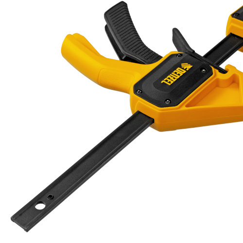 Струбцина F-образная, быстрозажимная, 150 х 55 мм, усиленный нейлоновый корпус Denzel по ценам производителя в Москве с доставкой по всей России