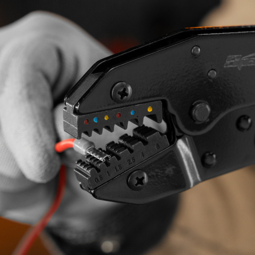 Клещи, 0.5-6 мм, для обжима электрокабеля Sparta по ценам производителя в Москве с доставкой по всей России