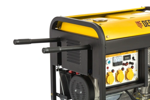 Генератор дизельный DD6300Е, 5.0 кВт, 220 В/50 Гц, 15 л, электростартер Denzel по ценам производителя в Москве с доставкой по всей России