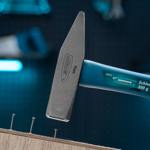 Молоток слесарный, 300 г, квадратный боек, фибергласовая обрезиненная рукоятка Gross по ценам производителя в Москве с доставкой по всей России