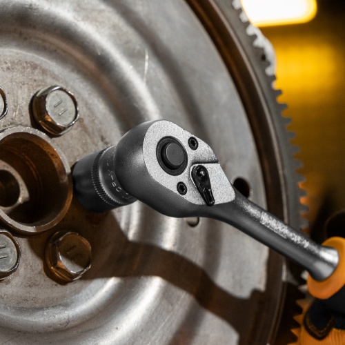 Ключ-трещотка 3/8", 90 зубьев, с быстрым сбросом, CrV Denzel по ценам производителя в Москве с доставкой по всей России