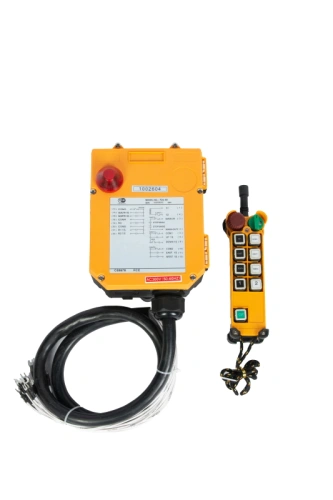 Комплект радиоуправления TOR F24-8S (380В, 8 кнопок) по ценам производителя в Москве с доставкой по всей России