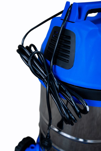 Пылесос строительный 30 л 1400Вт с розеткой 220В TOR TVC30 по ценам производителя в Москве с доставкой по всей России