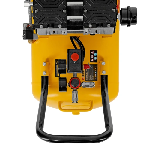 Компрессор безмасляный, малошумный DLS 1800/100,1800 Вт, 3x600, 100 л, 345 л/мин Denzel по ценам производителя в Москве с доставкой по всей России