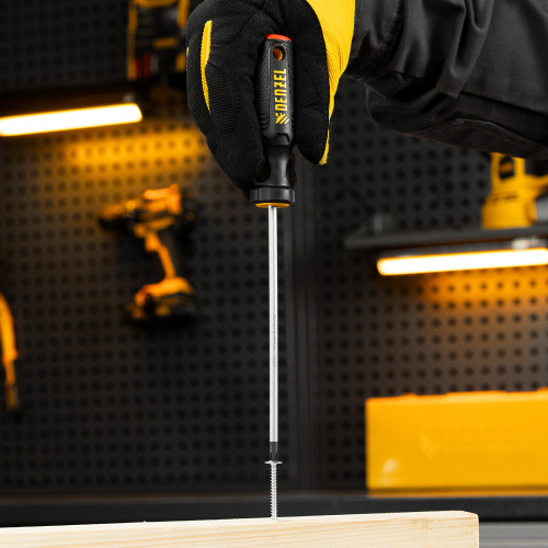 Отвертка, PH1х150 мм, S2, 3к рукоятка Denzel по ценам производителя в Москве с доставкой по всей России