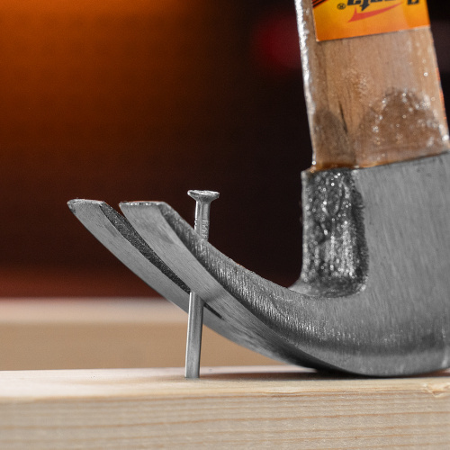 Молоток-гвоздодер, 225 г, боек 22 мм, деревянная рукоятка Sparta по ценам производителя в Москве с доставкой по всей России