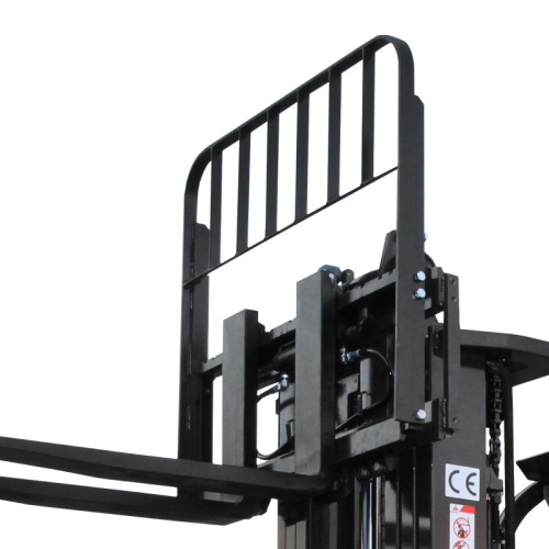 Электрический погрузчик YETT CPD30-A3H4-M-M300-3W по ценам производителя в Москве с доставкой по всей России