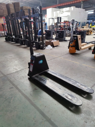 Тележка электрическая 2000 кг 1150 мм TOR T20 Li-ion гибридный привод 48/10 В/Ач по ценам производителя в Москве с доставкой по всей России