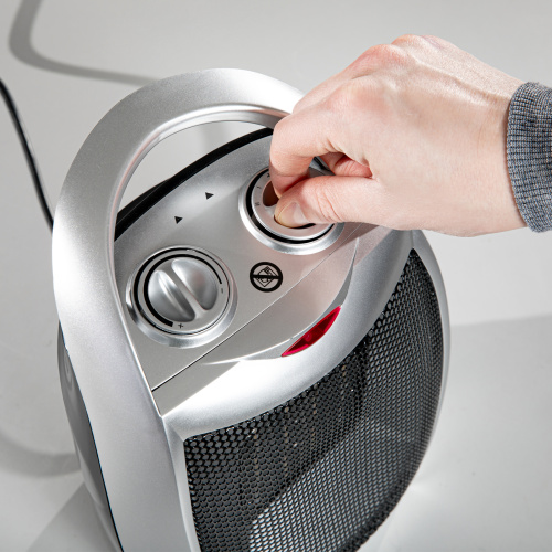 Тепловентилятор электр. керамический FHC-1500, 3 реж., вентилятор, нагрев 750/1500 Вт, MTX по ценам производителя в Москве с доставкой по всей России