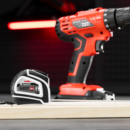 Рулетка Autostop,3 м х 16 мм,двухкомпонентный корпус,автоматическая фиксация,Pro Matrix по ценам производителя в Москве с доставкой по всей России