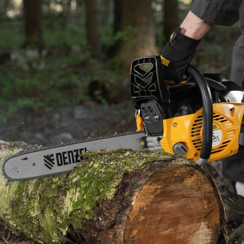 Пила цепная бензиновая DGS-4516, шина 40 см, 45 см3, 3 л.с, шаг 3/8, паз 1.3 мм, 57 звеньев Denzel по ценам производителя в Москве с доставкой по всей России