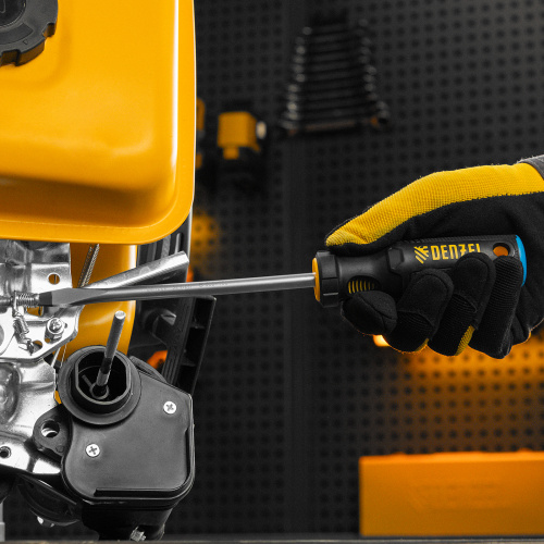 Отвертка, SL8x150 мм, S2, 3к рукоятка Denzel по ценам производителя в Москве с доставкой по всей России