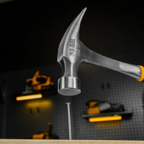 Молоток-гвоздодер 560 г, цельнометаллический, двухкомпонентная рукоятка Denzel по ценам производителя в Москве с доставкой по всей России