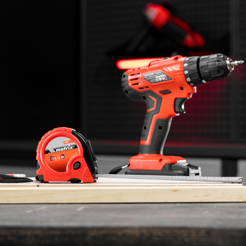 Рулетка Rubber,7,5 м х 25 мм,обрезиненный корпус Matrix по ценам производителя в Москве с доставкой по всей России