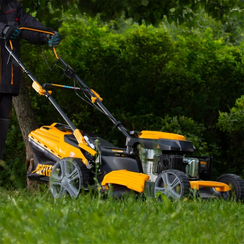 Газонокосилка бензиновая GLD-520SP, 196 куб.см, ширина 52 см, привод, 7 уровней,травосборник 60 л Denzel по ценам производителя в Москве с доставкой по всей России
