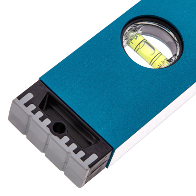 Уровень алюминиевый, 1200 мм, усиленный с ударопрочными заглушками, рукоятки, 3 глазка Gross по ценам производителя в Москве с доставкой по всей России