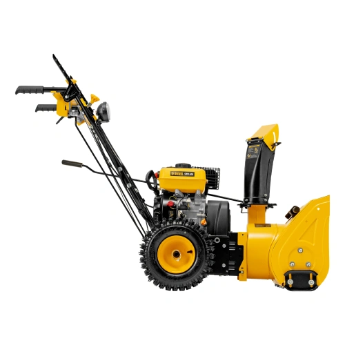 Гибридная снегоуборочная машина с функц. подметания SWB-600, 212 сс, руч. старт, 2 насадки Denzel по ценам производителя в Москве с доставкой по всей России