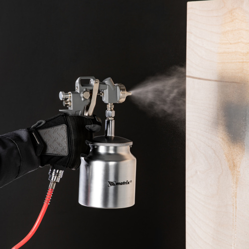 Набор пневмоинструмента, 5 предметов, быстросъемное соединение, краскораспылитель с нижним бачком Matrix по ценам производителя в Москве с доставкой по всей России