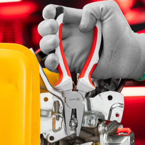 Плоскогубцы Premium, 180 мм, трехкомпонентные рукоятки Matrix по ценам производителя в Москве с доставкой по всей России