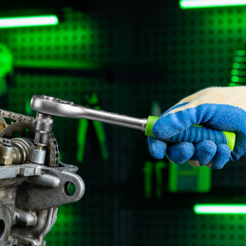 Ключ-трещотка 1/2", 45 зубьев, с быстрым сбросом, матовый хром Сибртех по ценам производителя в Москве с доставкой по всей России