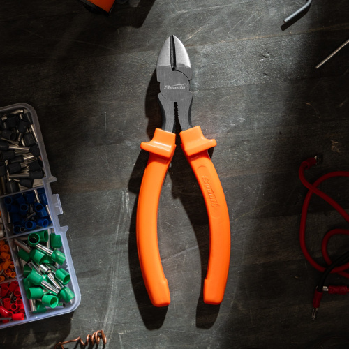 Бокорезы Classic, 160 мм, шлифованные, пластмассовые рукоятки Sparta по ценам производителя в Москве с доставкой по всей России