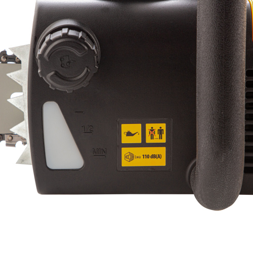 Пила цепная электрическая EDS-2000, 2 кВт,продольная, шина 40 см, шаг 3/8, паз 1.3 мм, 56 звеньев Denzel по ценам производителя в Москве с доставкой по всей России