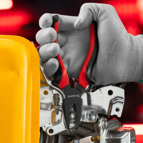 Плоскогубцы комбинированные Black Nickel, 160 мм, двухкомпонентные рукоятки Matrix по ценам производителя в Москве с доставкой по всей России