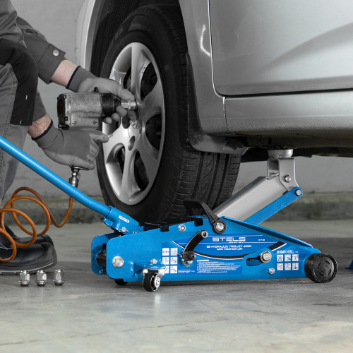 Домкрат гидравлический подкатной с фиксатором, 2.5 т, Safety Pin, 140-385 мм, в кейсе Stels по ценам производителя в Москве с доставкой по всей России