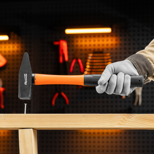 Молоток слесарный, 1000 г, фибергласовая обрезиненная рукоятка Sparta по ценам производителя в Москве с доставкой по всей России