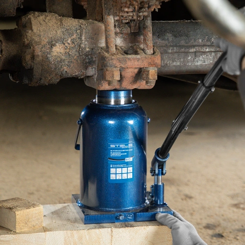 Домкрат гидравлический бутылочный, 50 т, h подъема 280-450 мм Stels купить в Москве с доставкой по всей России | ProtosMarket.ru