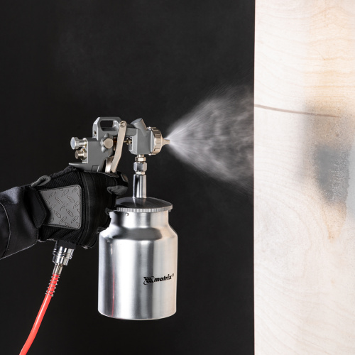 Краскораспылитель пневматический с нижним бачком V 1, 0 л, сопло D 1.2, 1.5 и 1.8 мм Matrix по ценам производителя в Москве с доставкой по всей России